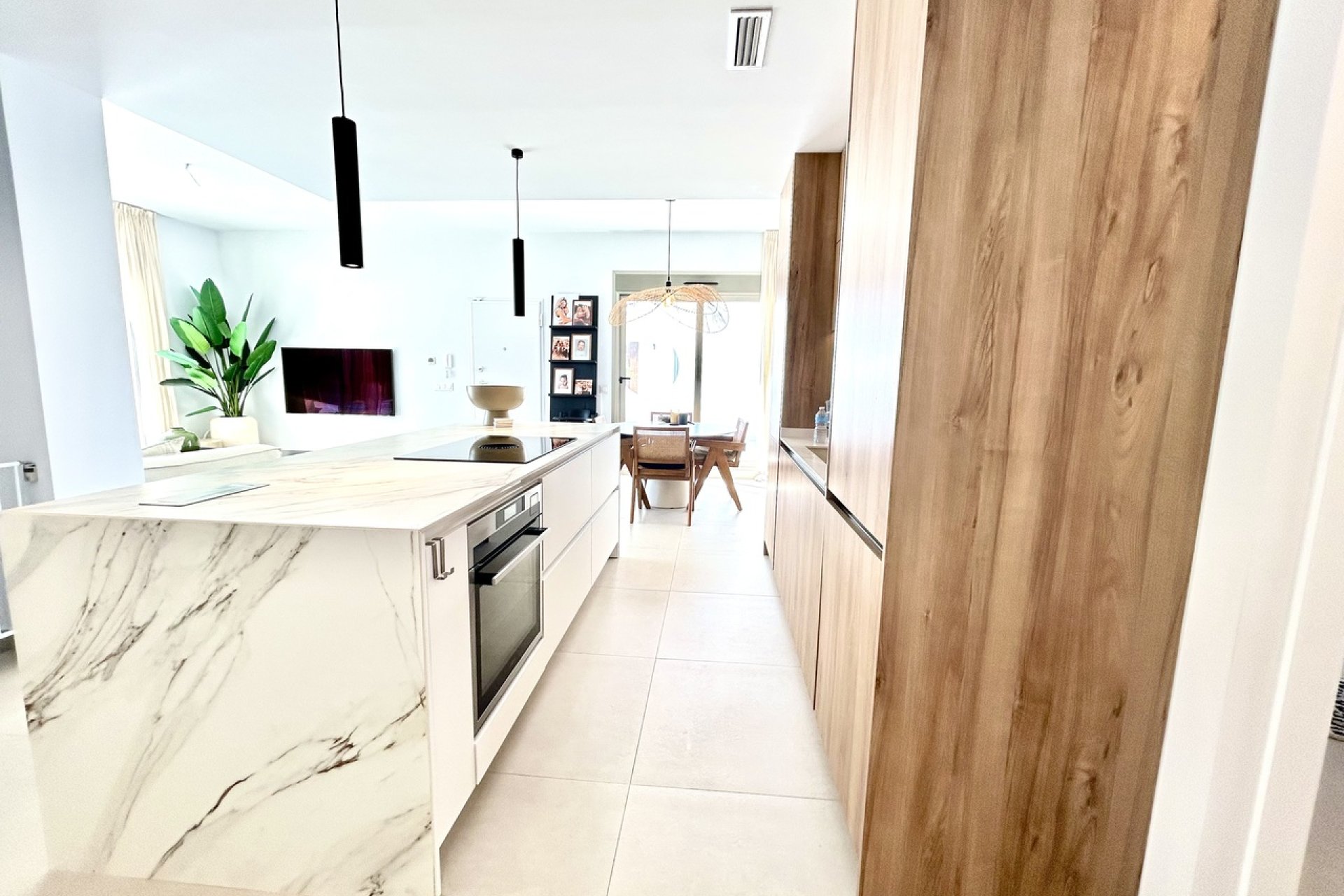 Resale - Villa -
San Miguel de Salinas - Inland