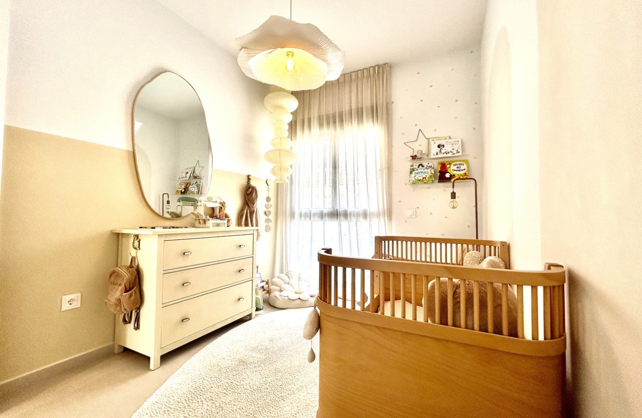 Resale - Villa -
San Miguel de Salinas - Inland