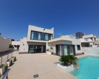 Resale - Villa -
San Miguel de Salinas - Inland
