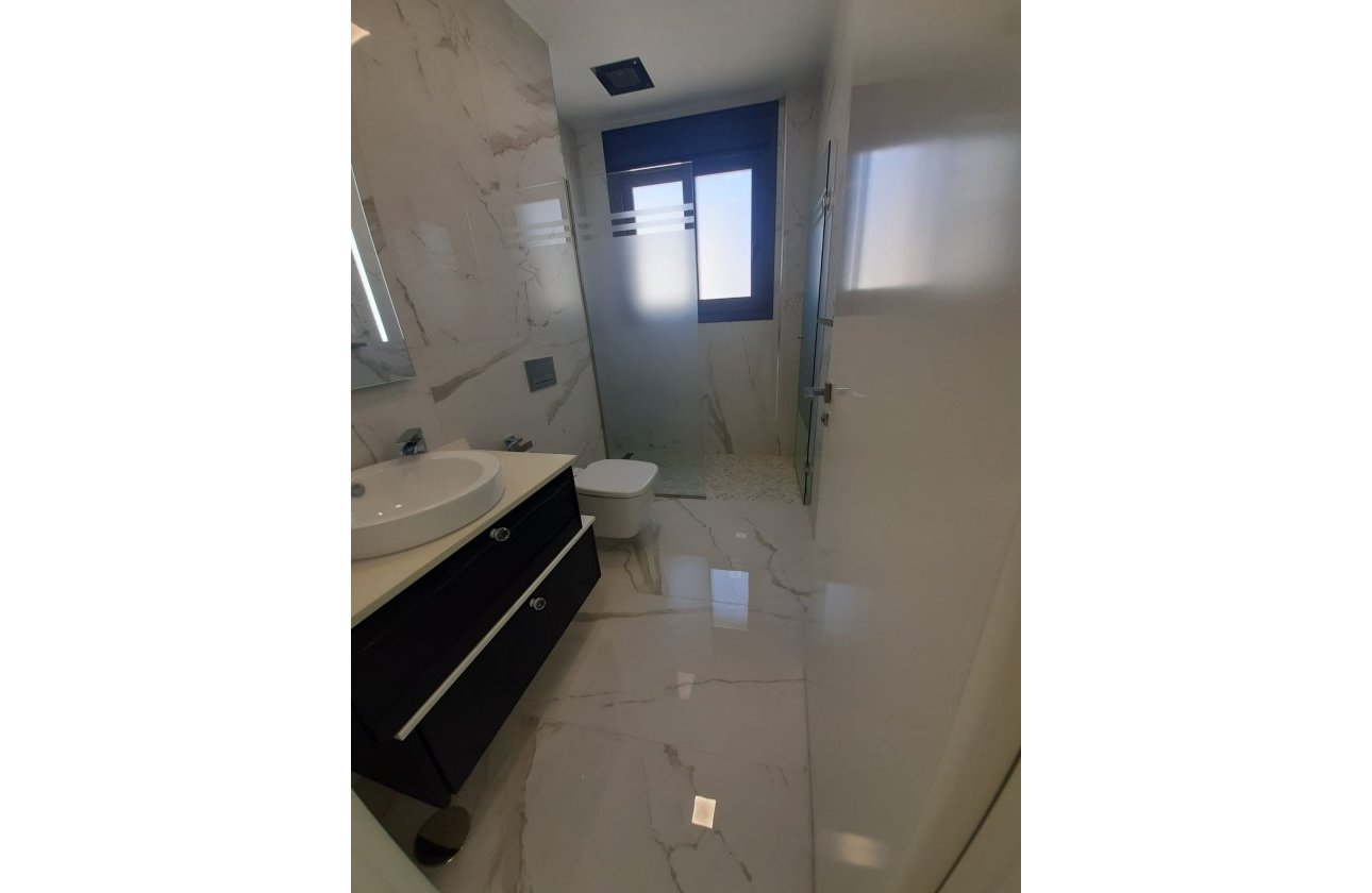 Resale - Villa -
San Miguel de Salinas - Inland