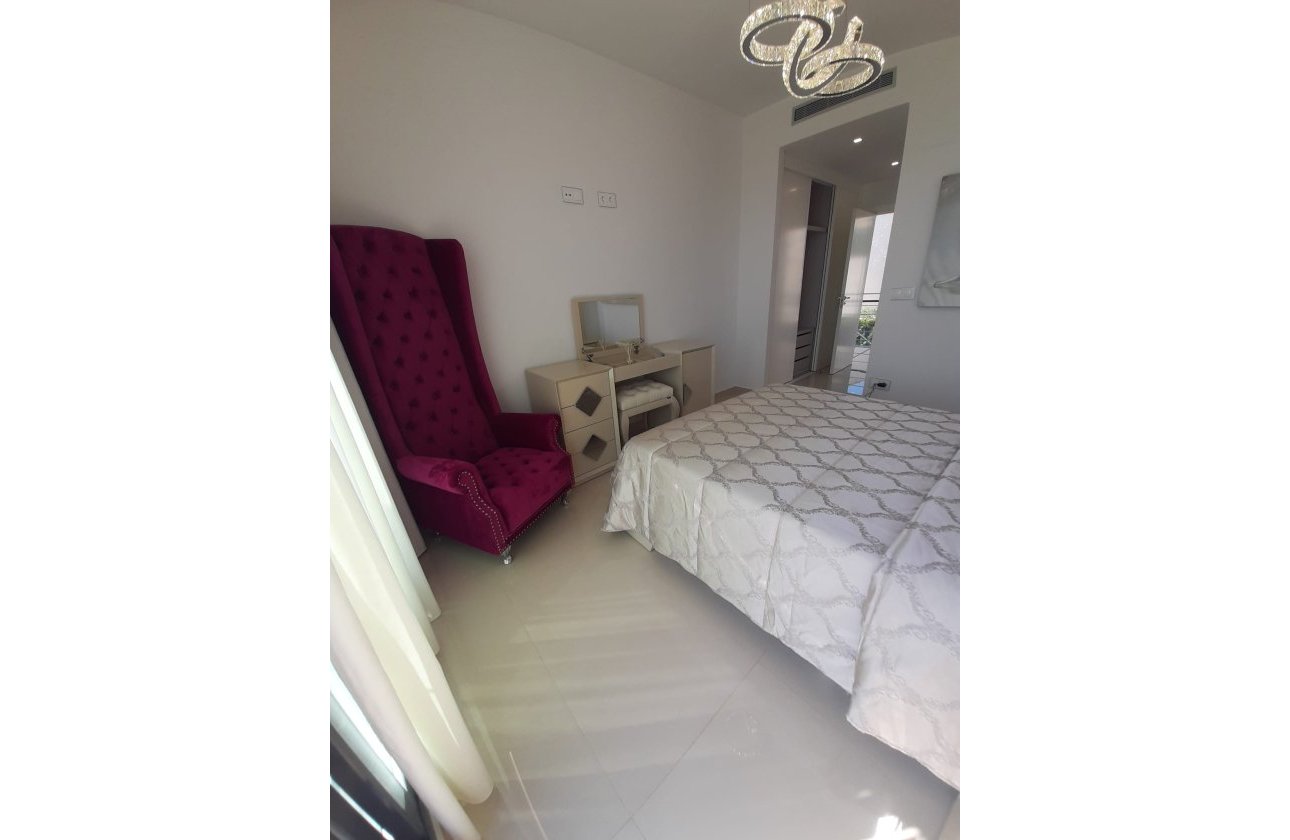 Resale - Villa -
San Miguel de Salinas - Inland