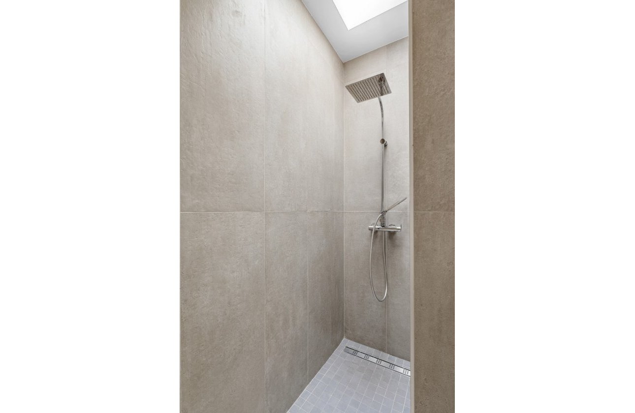 Resale - Villa -
San Miguel de Salinas - Inland