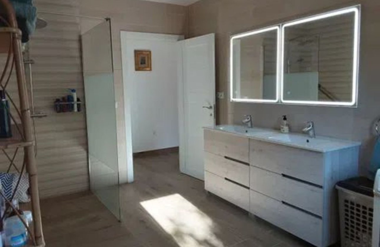 Resale - Villa -
San Miguel de Salinas - Inland