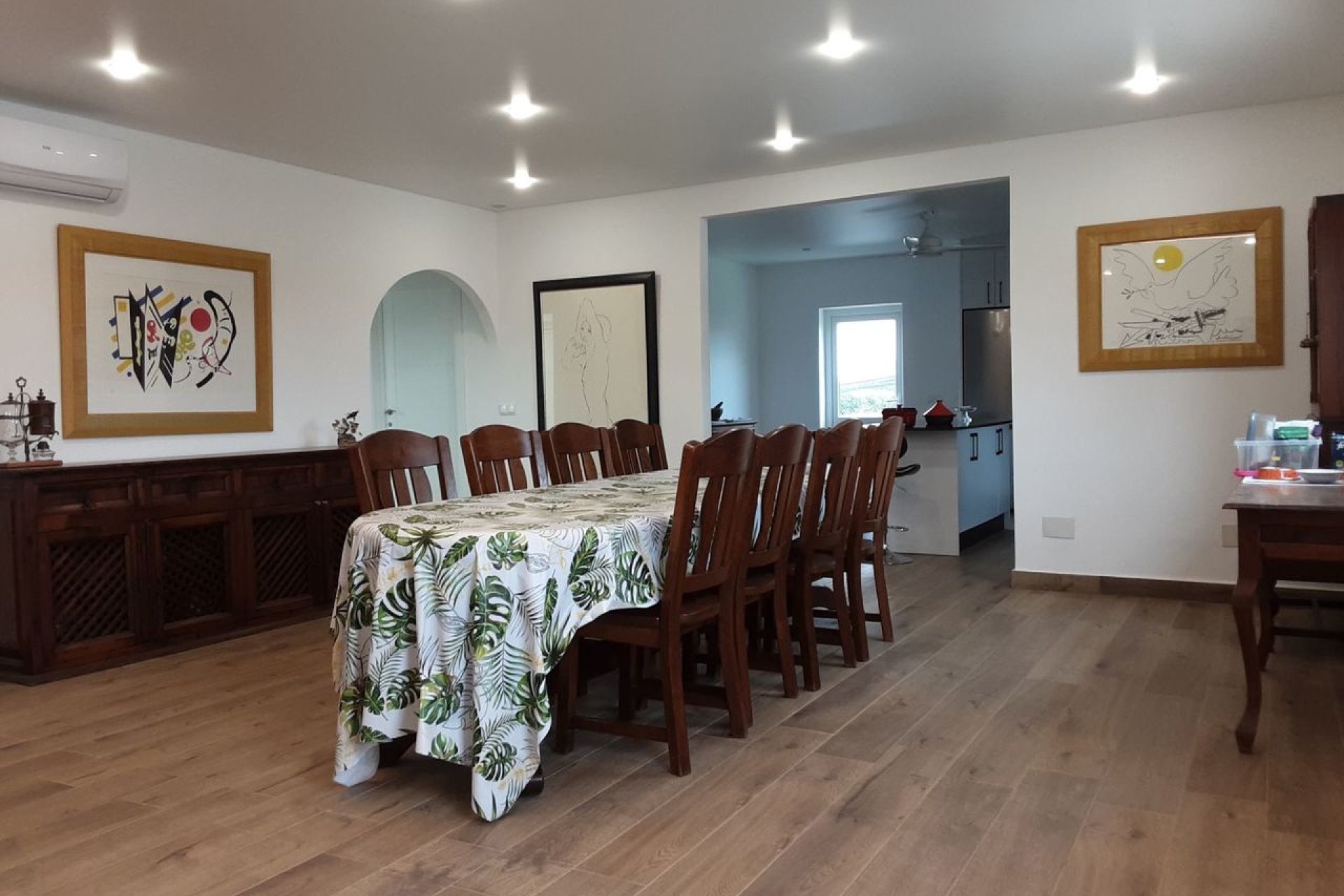 Resale - Villa -
San Miguel de Salinas - Inland