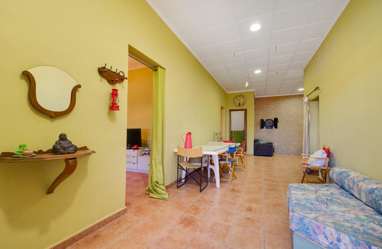 Resale - Villa -
San Miguel de Salinas - Inland