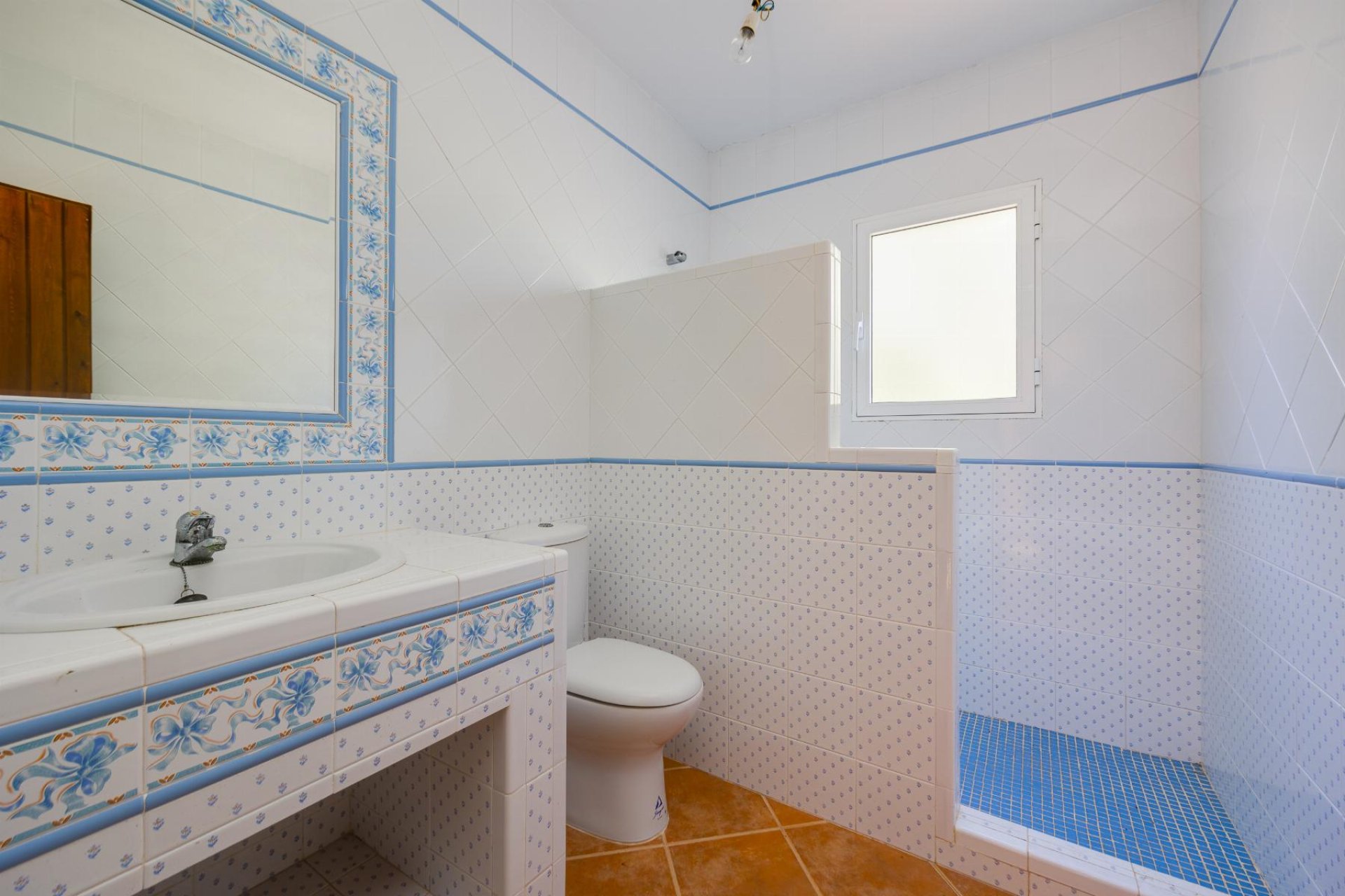 Resale - Villa -
San Miguel de Salinas - Inland
