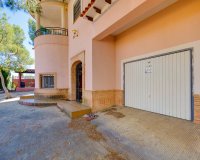 Resale - Villa -
San Miguel de Salinas - Inland