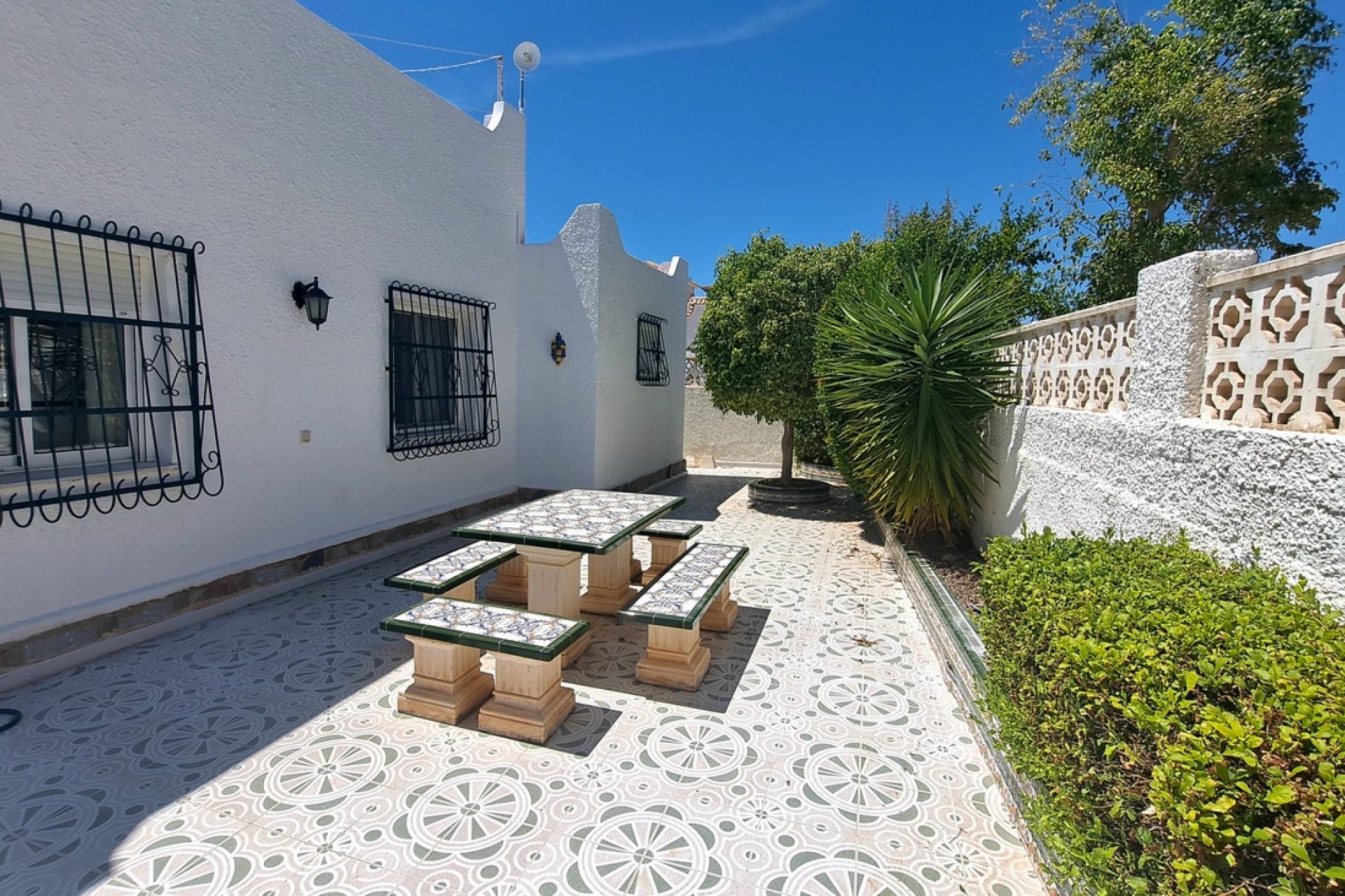 Resale - Villa -
San Miguel de Salinas - Inland