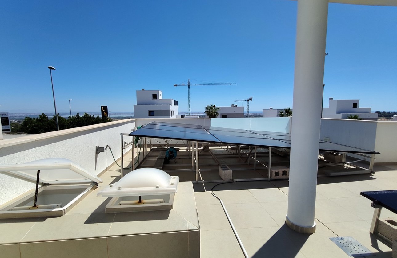 Resale - Villa -
San Miguel de Salinas - Inland