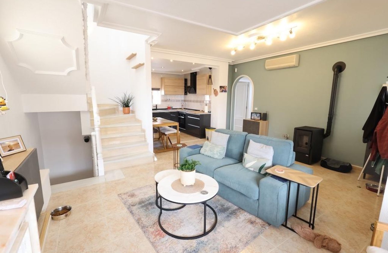Resale - Villa -
San Miguel de Salinas - Inland