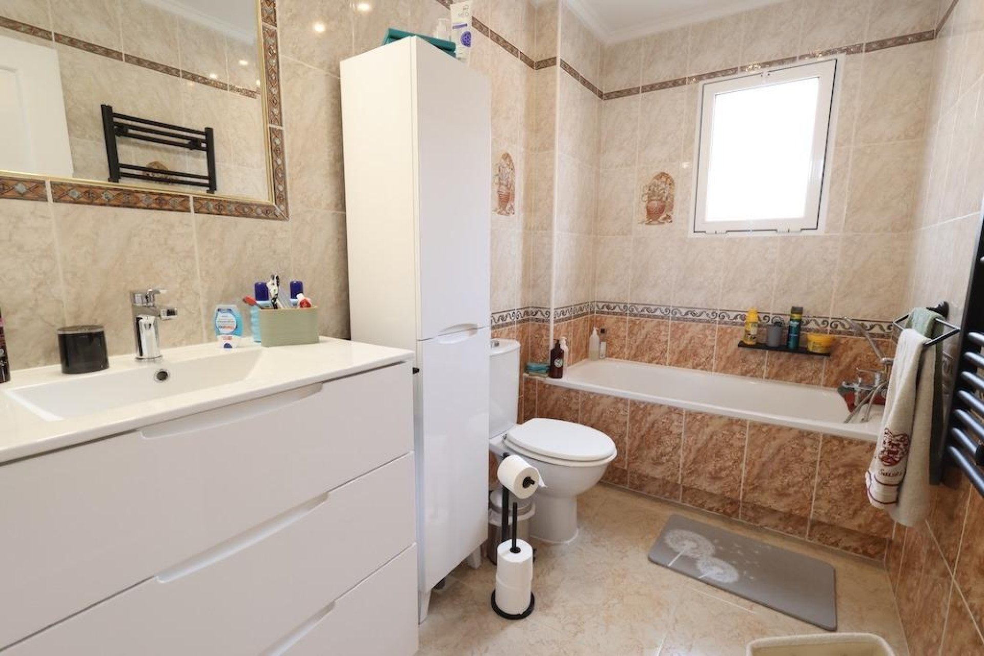 Resale - Villa -
San Miguel de Salinas - Inland