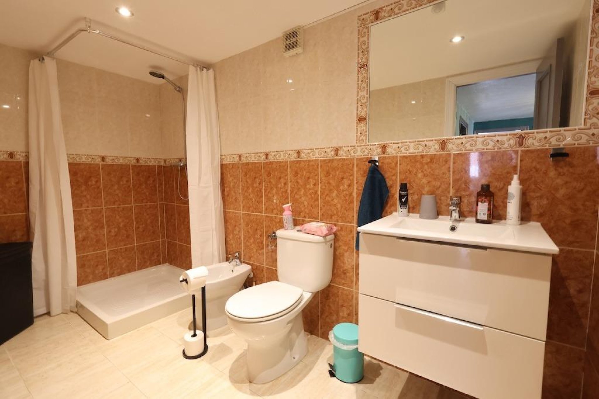 Resale - Villa -
San Miguel de Salinas - Inland