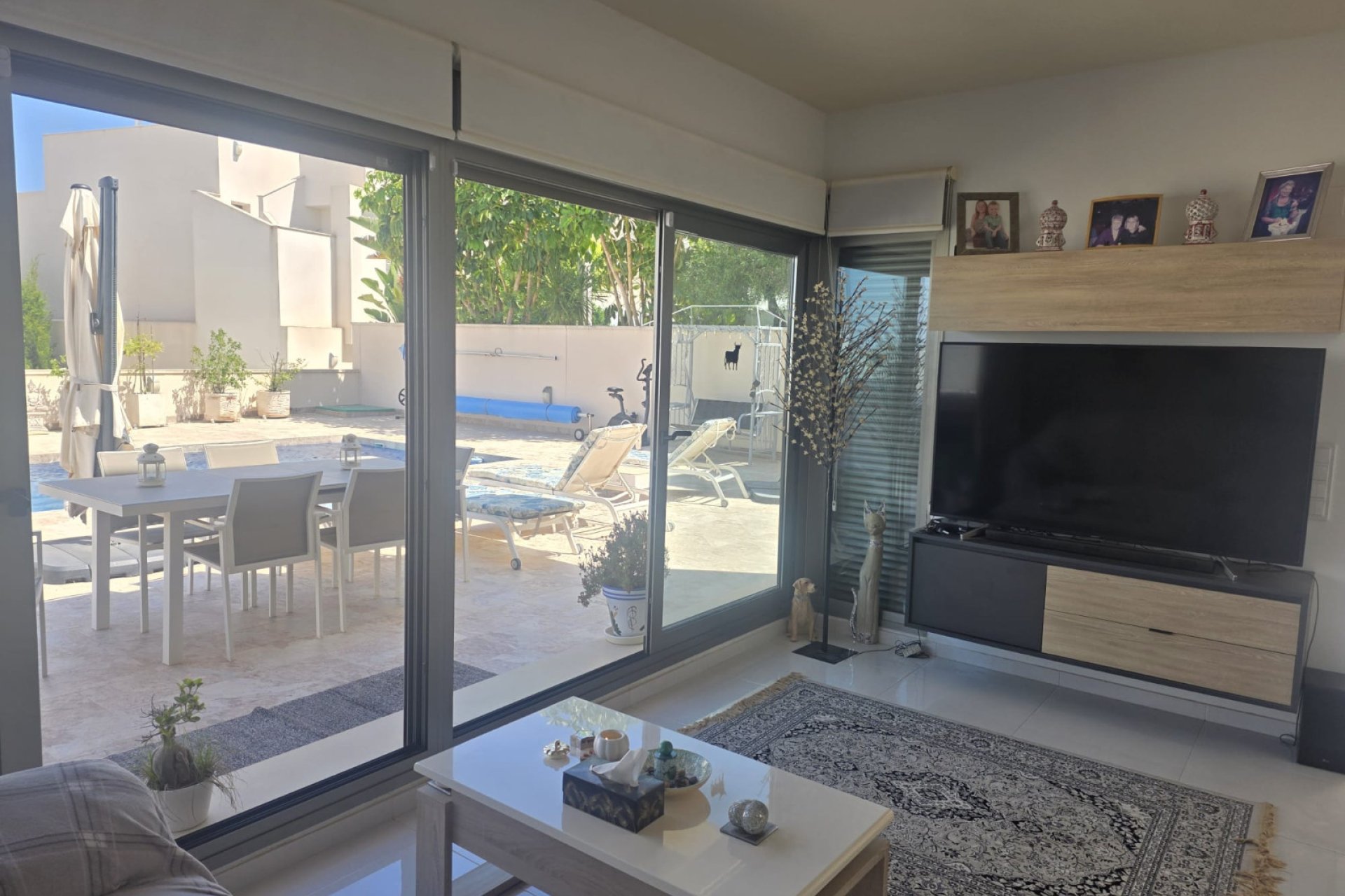 Resale - Villa -
San Miguel de Salinas - Inland