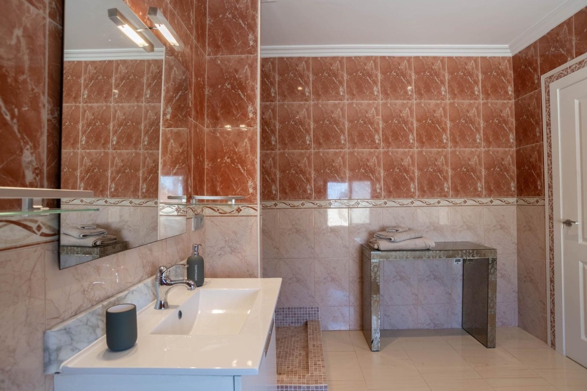 Resale - Villa -
San Miguel de Salinas - Inland