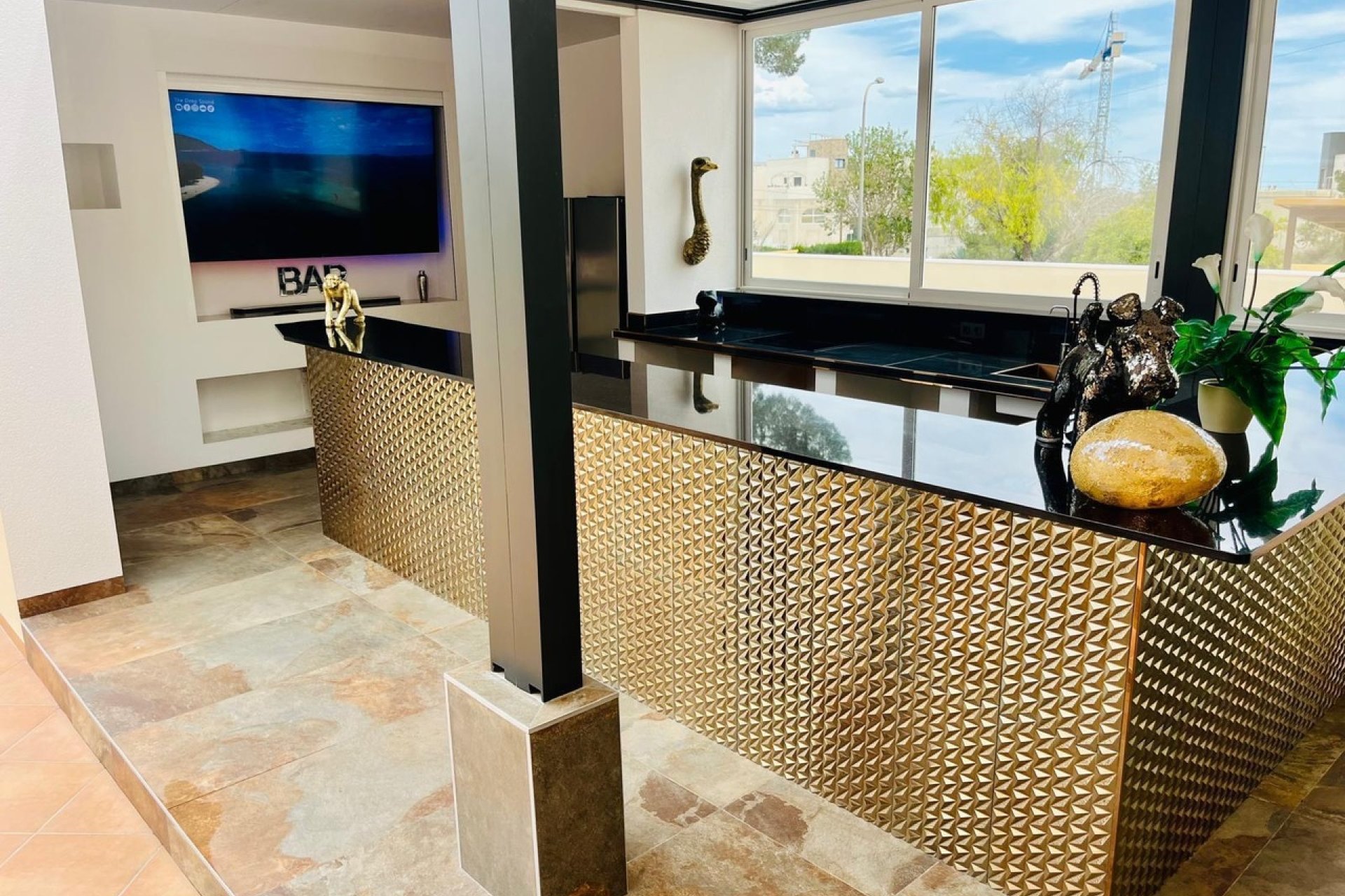 Resale - Villa -
San Miguel de Salinas - Inland