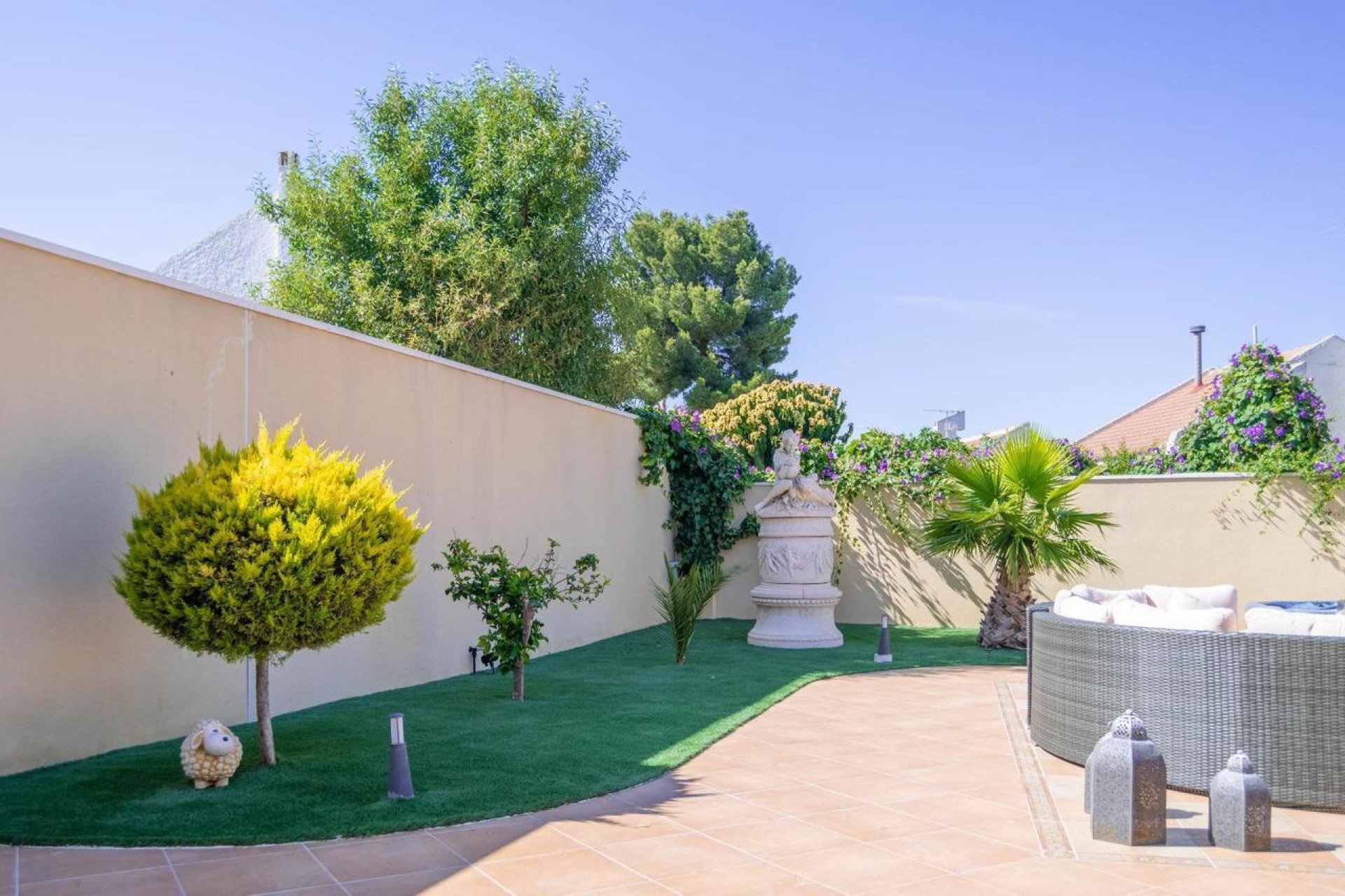 Resale - Villa -
San Miguel de Salinas - Inland