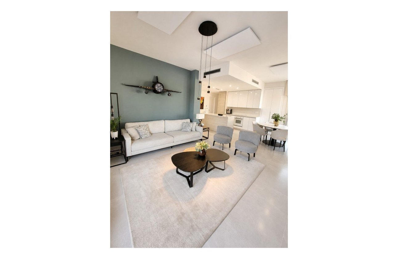 Resale - Villa -
San Miguel de Salinas - Inland