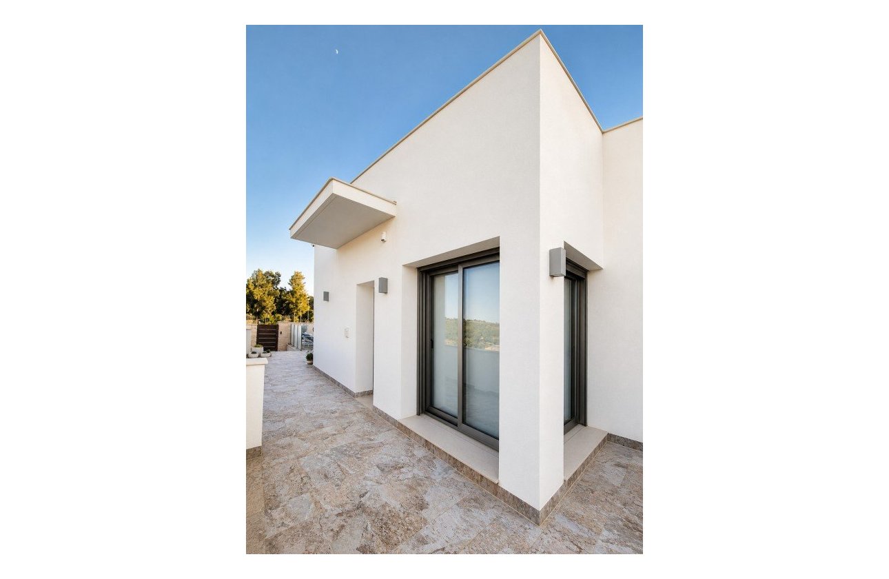 Resale - Villa -
San Miguel de Salinas - Inland