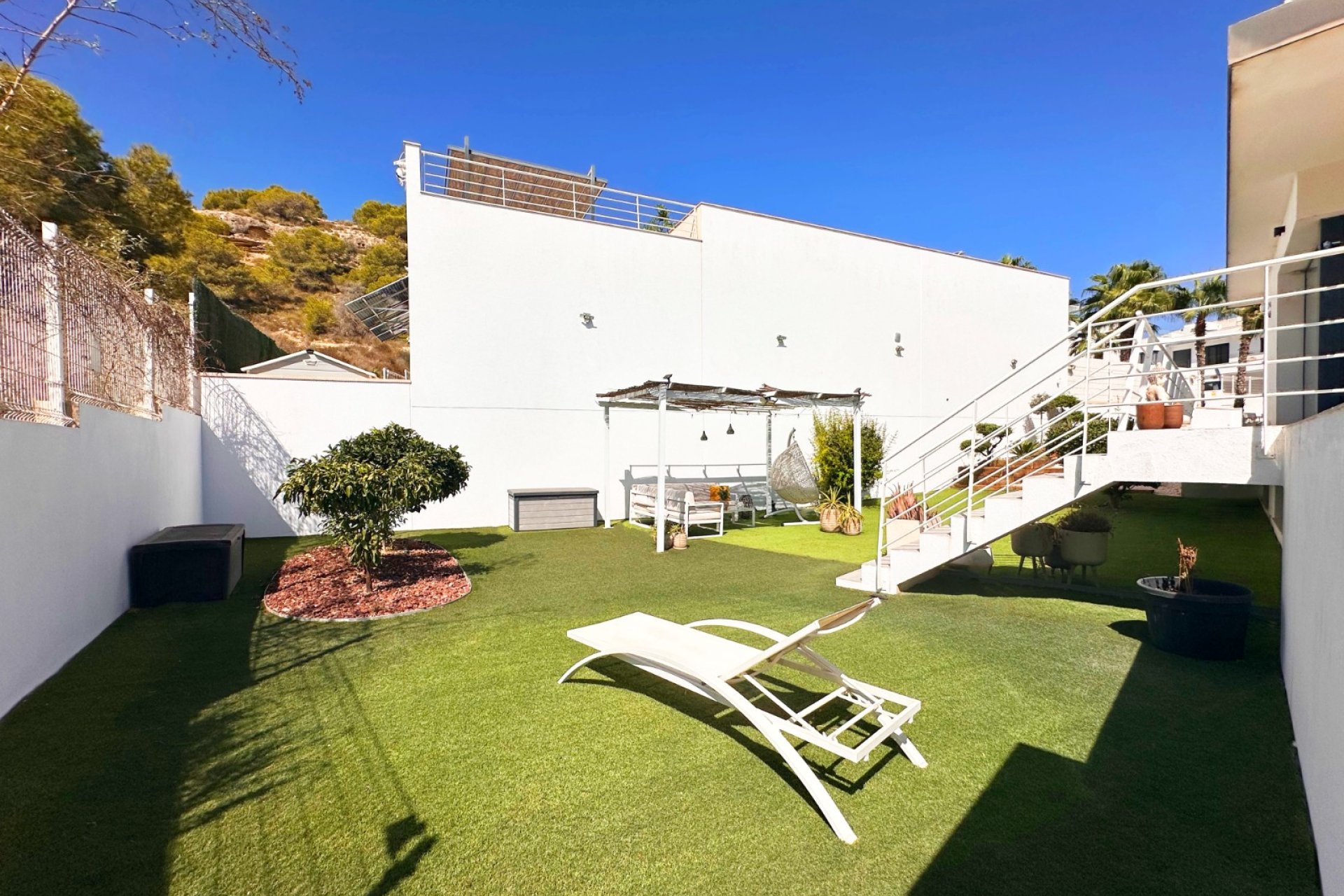 Resale - Villa -
San Miguel de Salinas - Inland