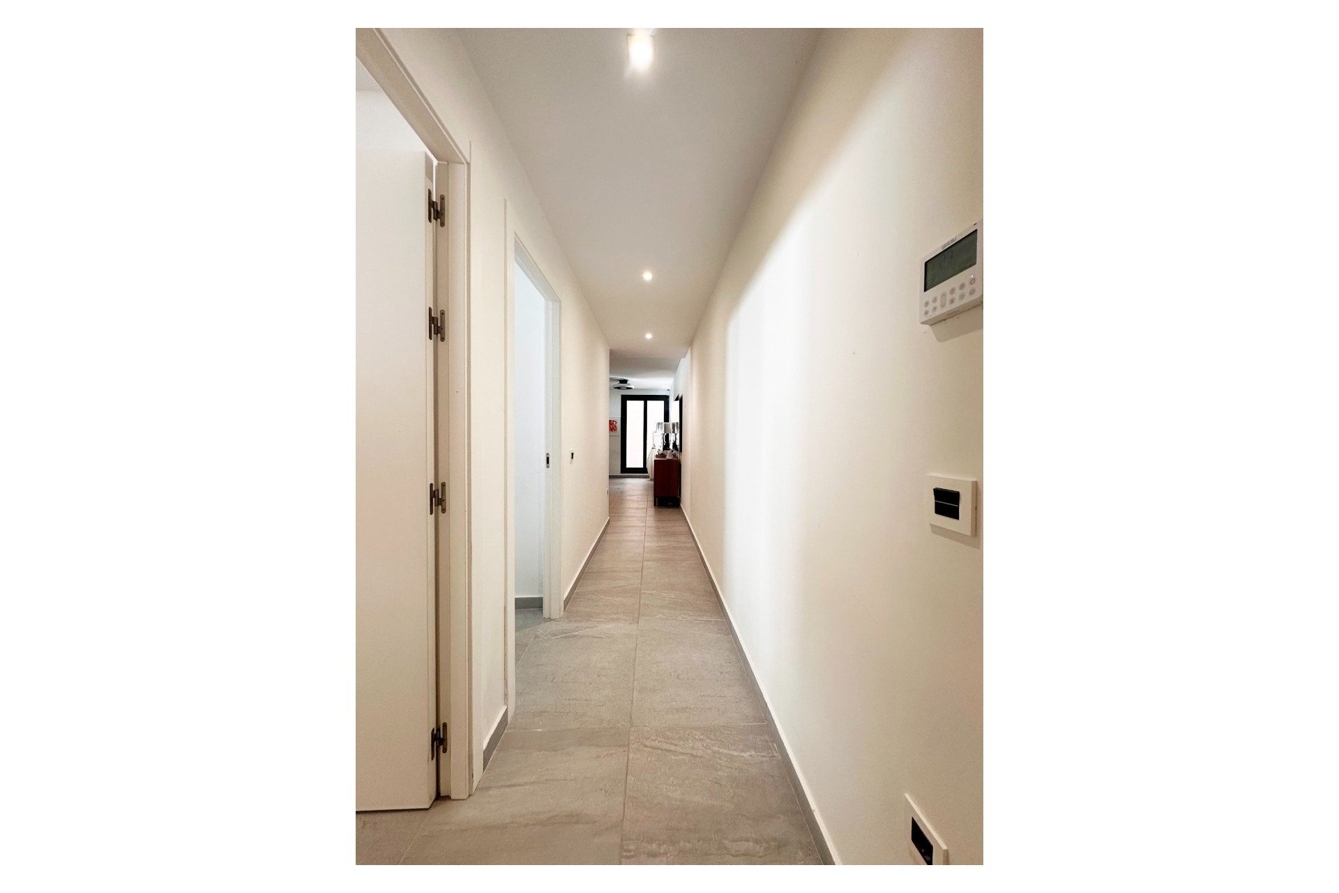 Resale - Villa -
San Miguel de Salinas - Inland