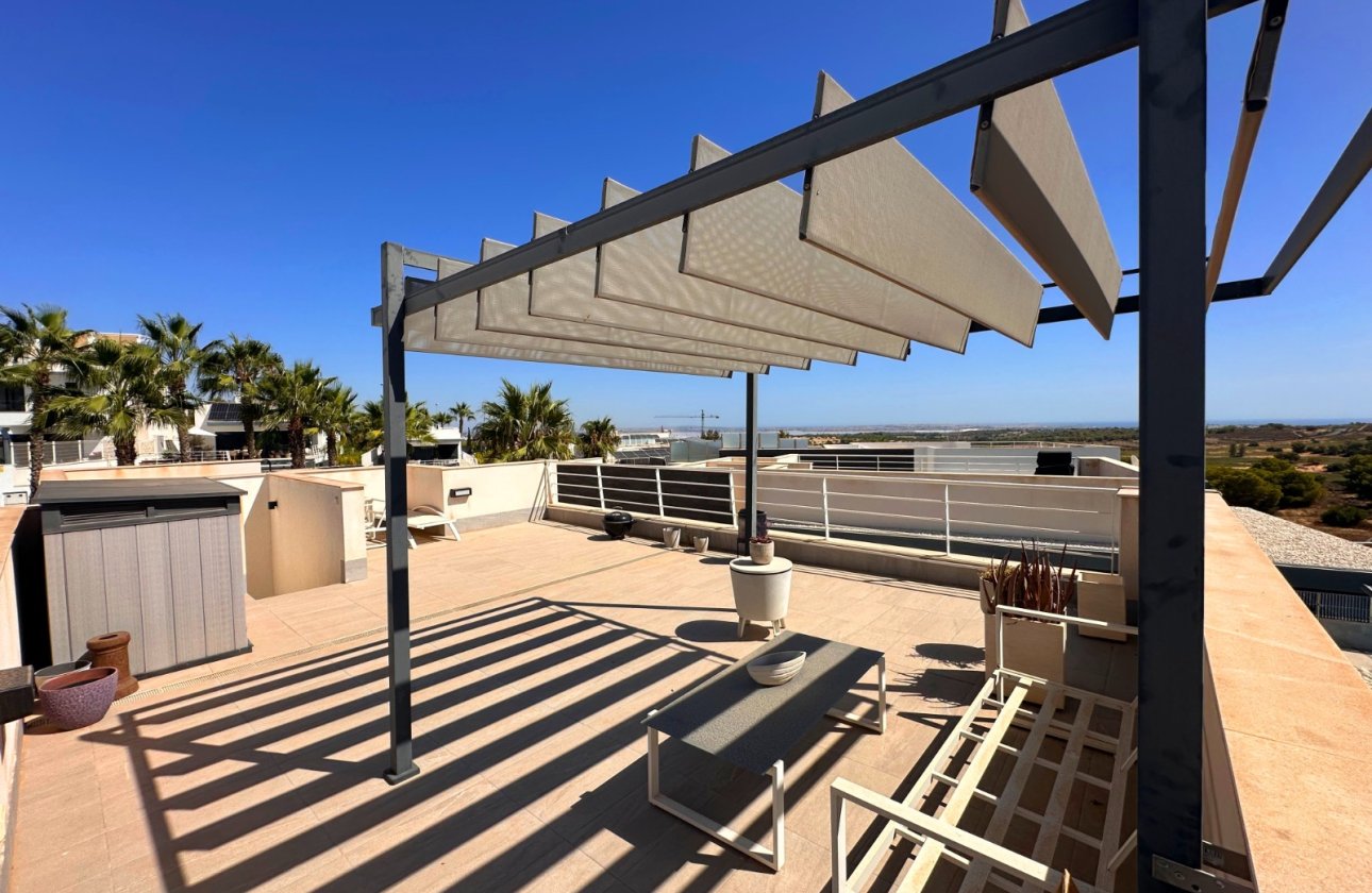 Resale - Villa -
San Miguel de Salinas - Inland