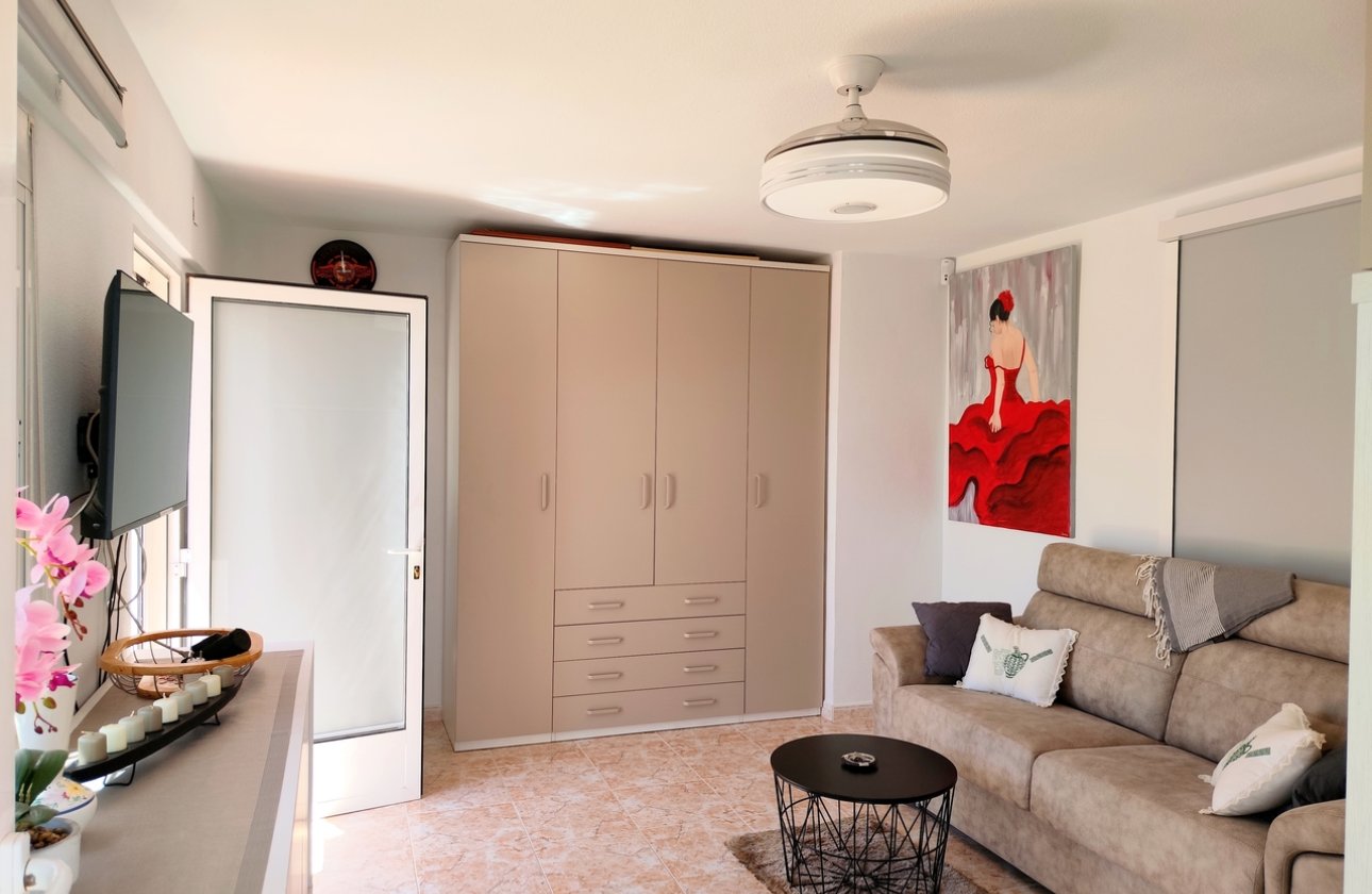 Resale - Villa -
San Miguel / Vistabella Golf - Inland