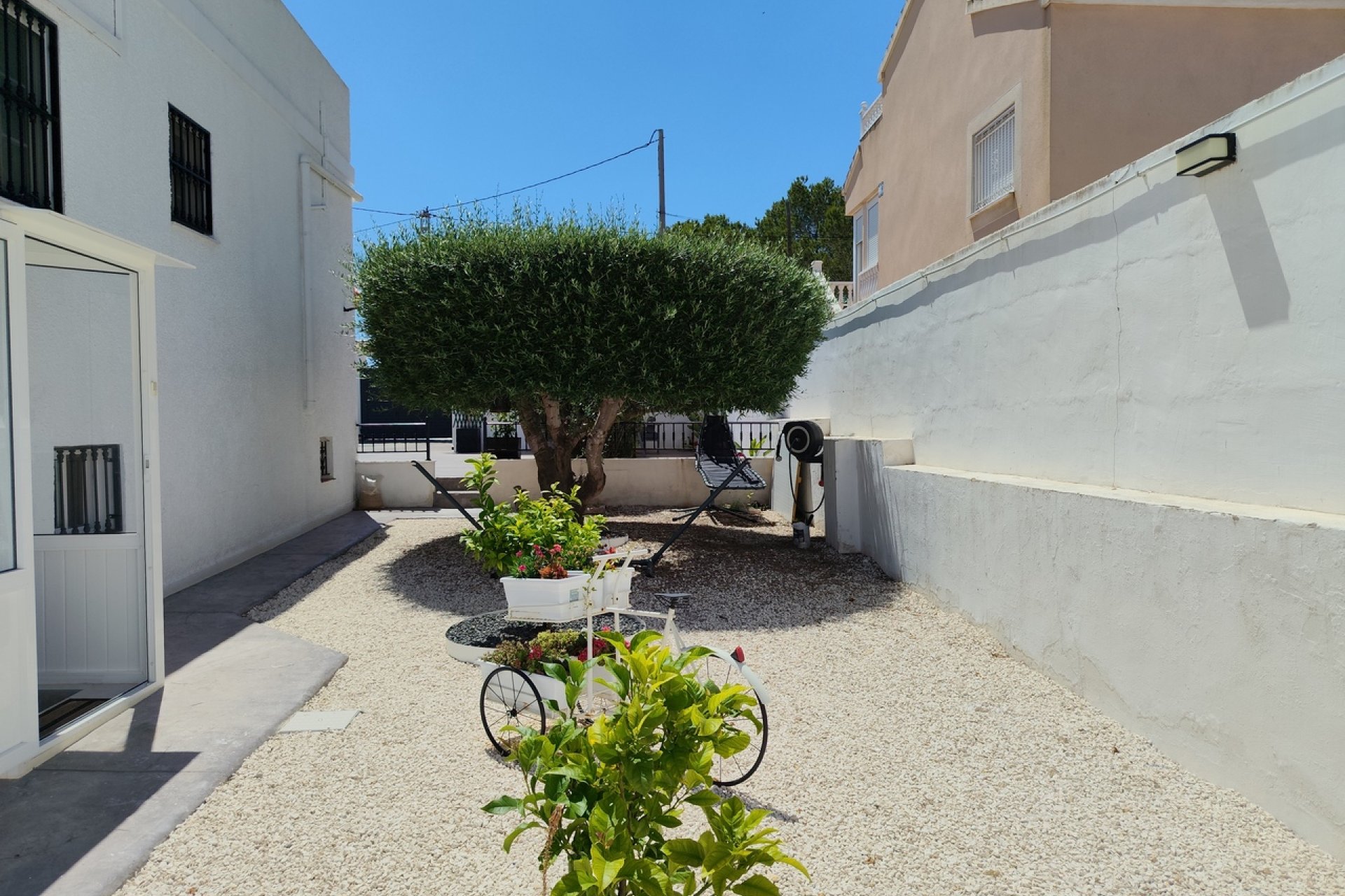 Resale - Villa -
San Miguel / Vistabella Golf - Inland