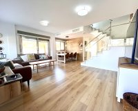 Resale - Villa -
Torre de la Horadada - Costa Blanca