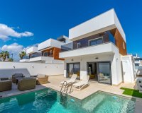 Resale - Villa -
Torre de la Horadada - Costa Blanca