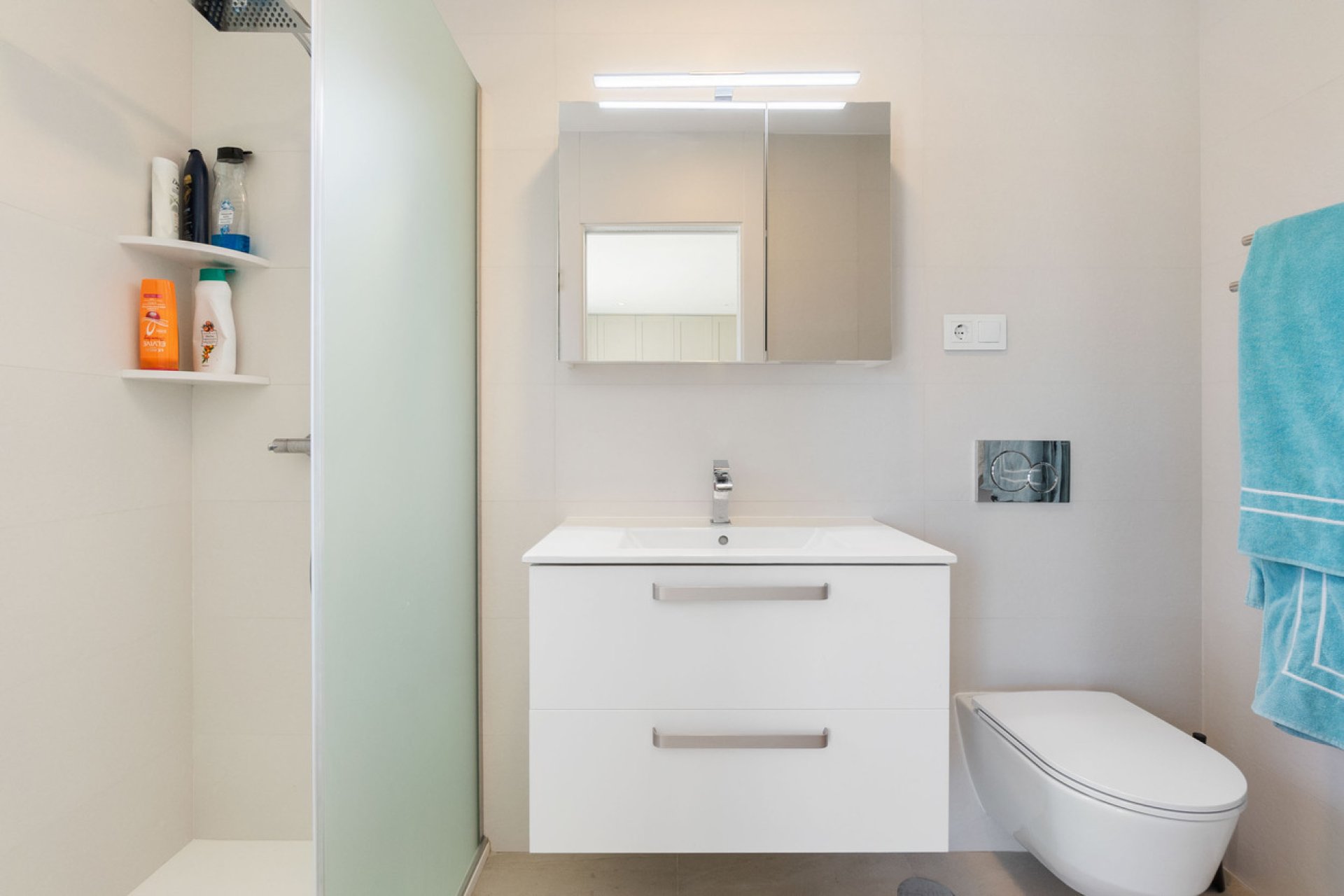 Resale - Villa -
Torre de la Horadada - Costa Blanca