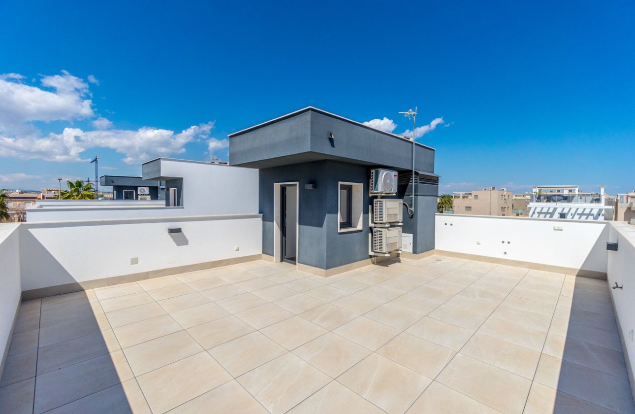 Resale - Villa -
Torre de la Horadada - Costa Blanca