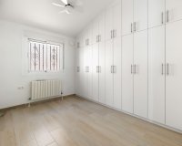 Resale - Villa -
Torre de la Horadada - Costa Blanca