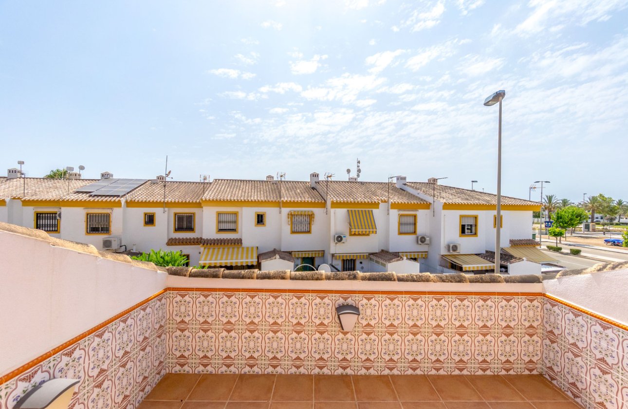 Resale - Villa -
Torre de la Horadada - Costa Blanca