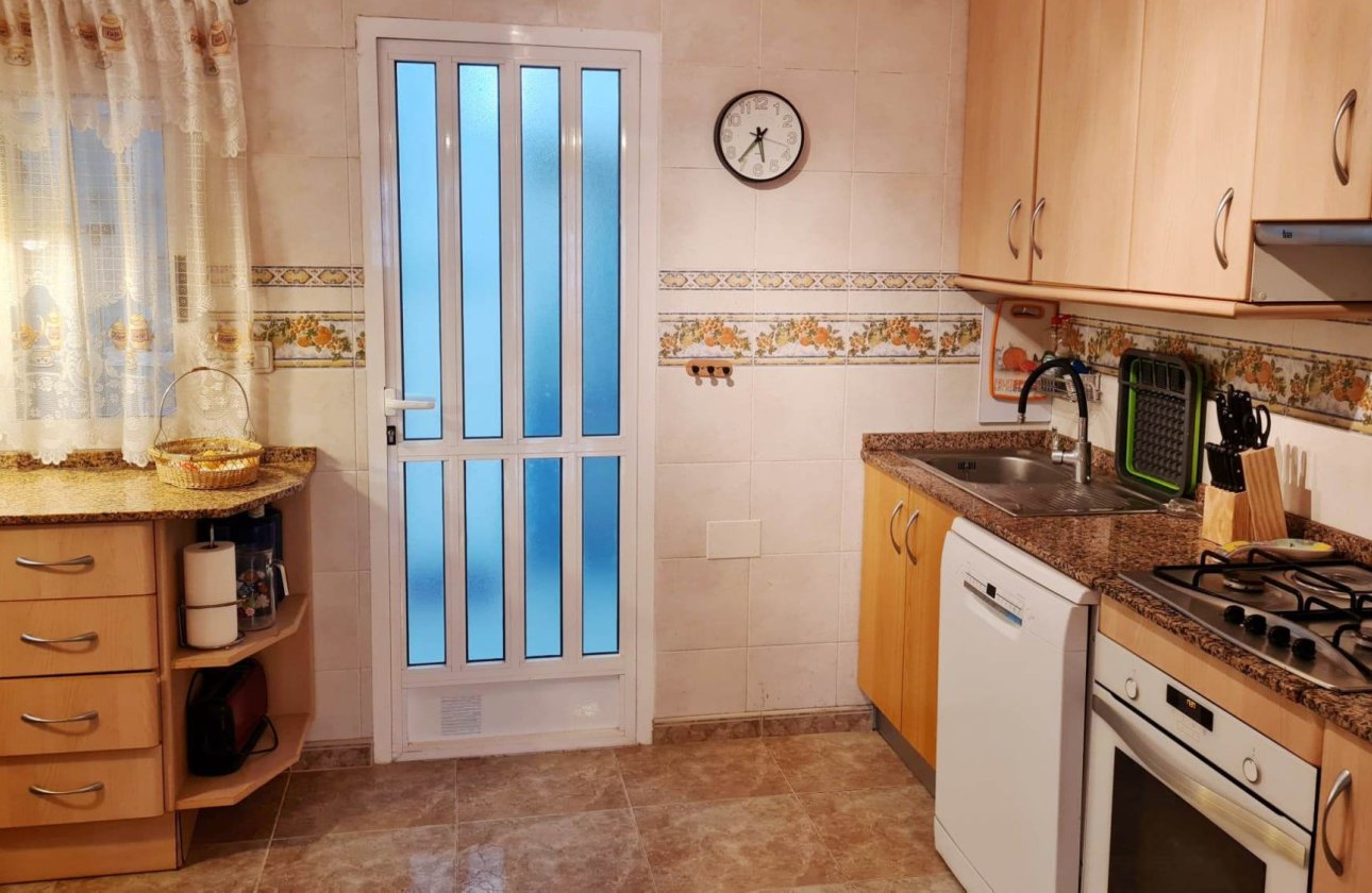 Resale - Villa -
Torre de la Horadada - Costa Blanca