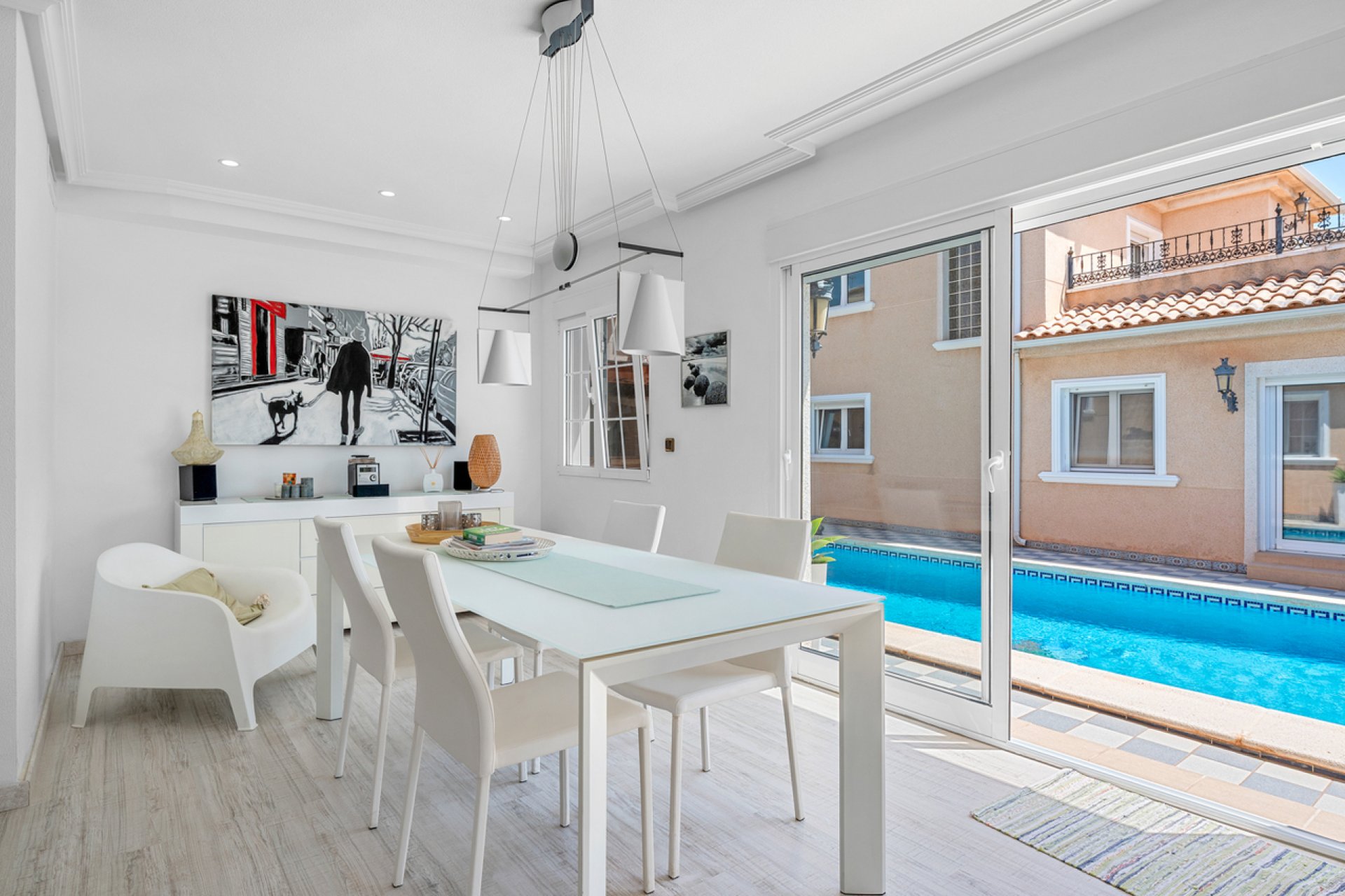 Resale - Villa -
Torre de la Horadada - Costa Blanca