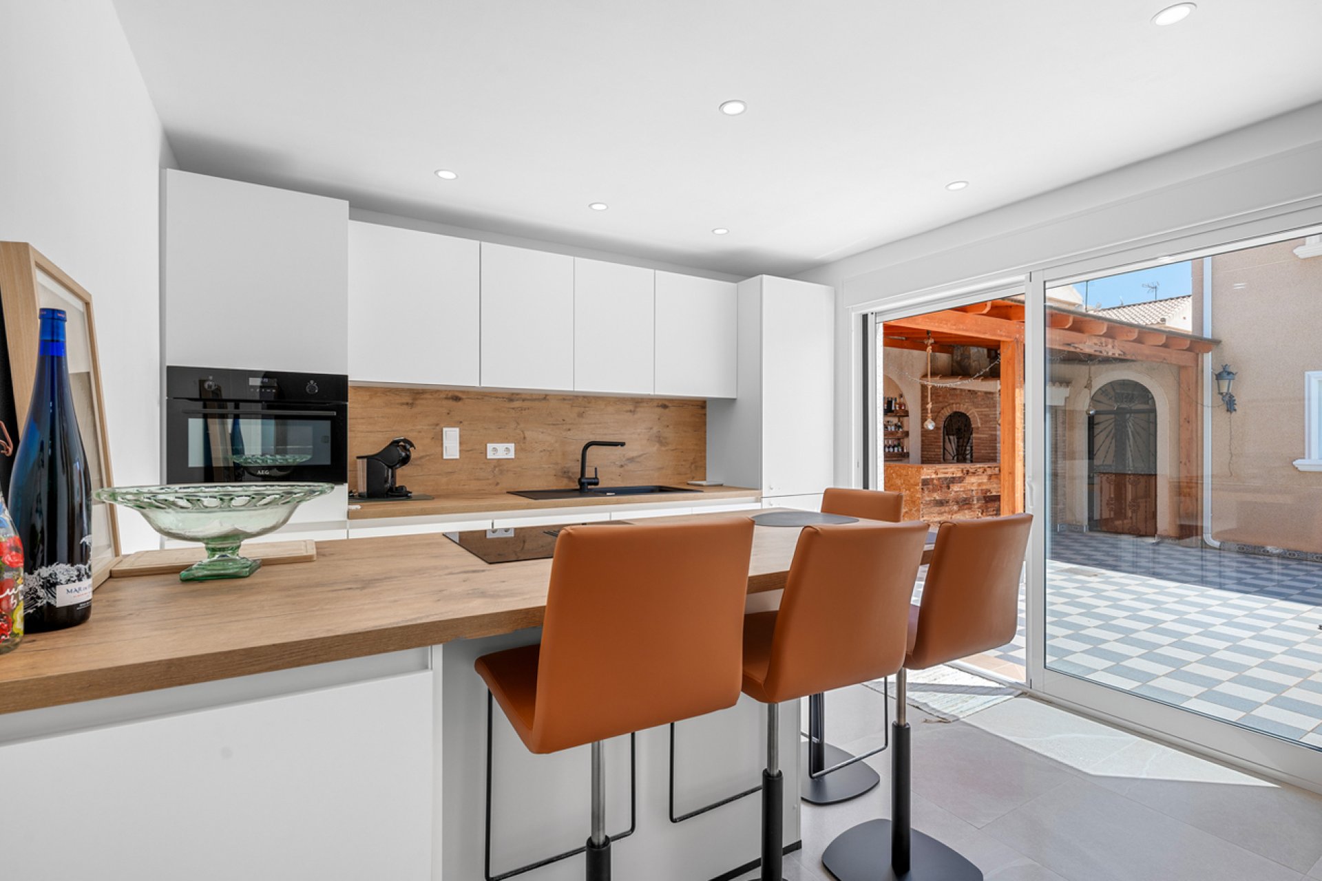 Resale - Villa -
Torre de la Horadada - Costa Blanca