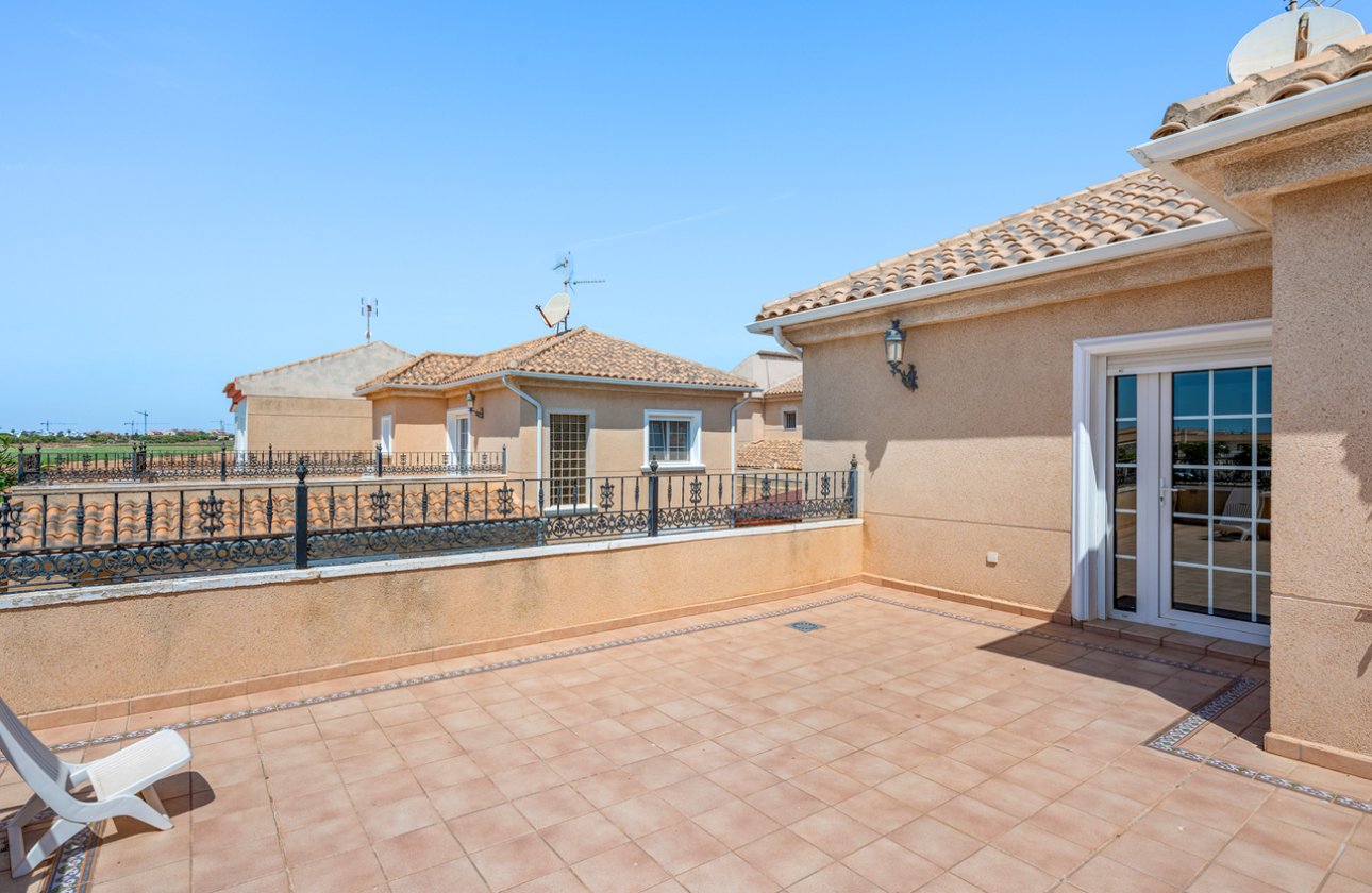 Resale - Villa -
Torre de la Horadada - Costa Blanca