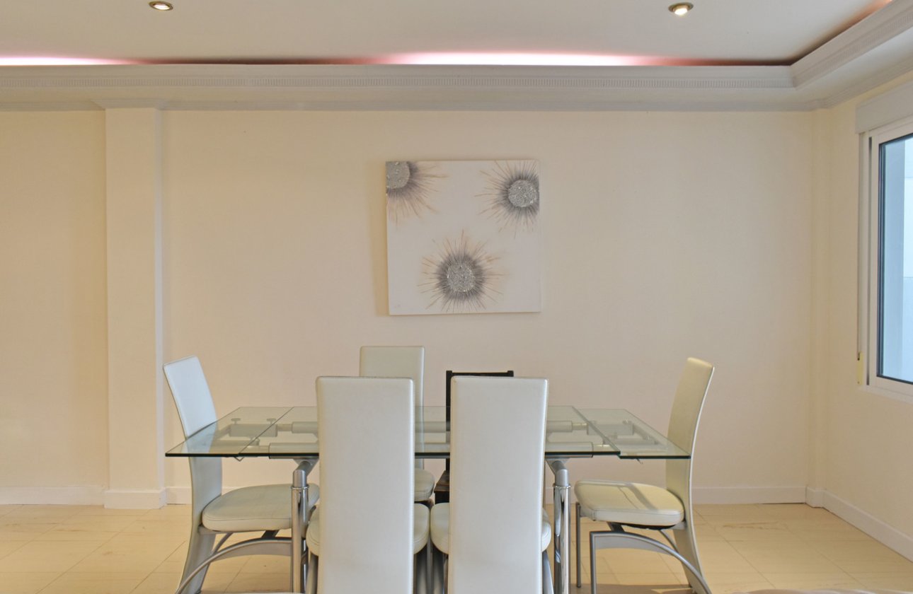 Resale - Villa -
Torremendo - Costa Blanca