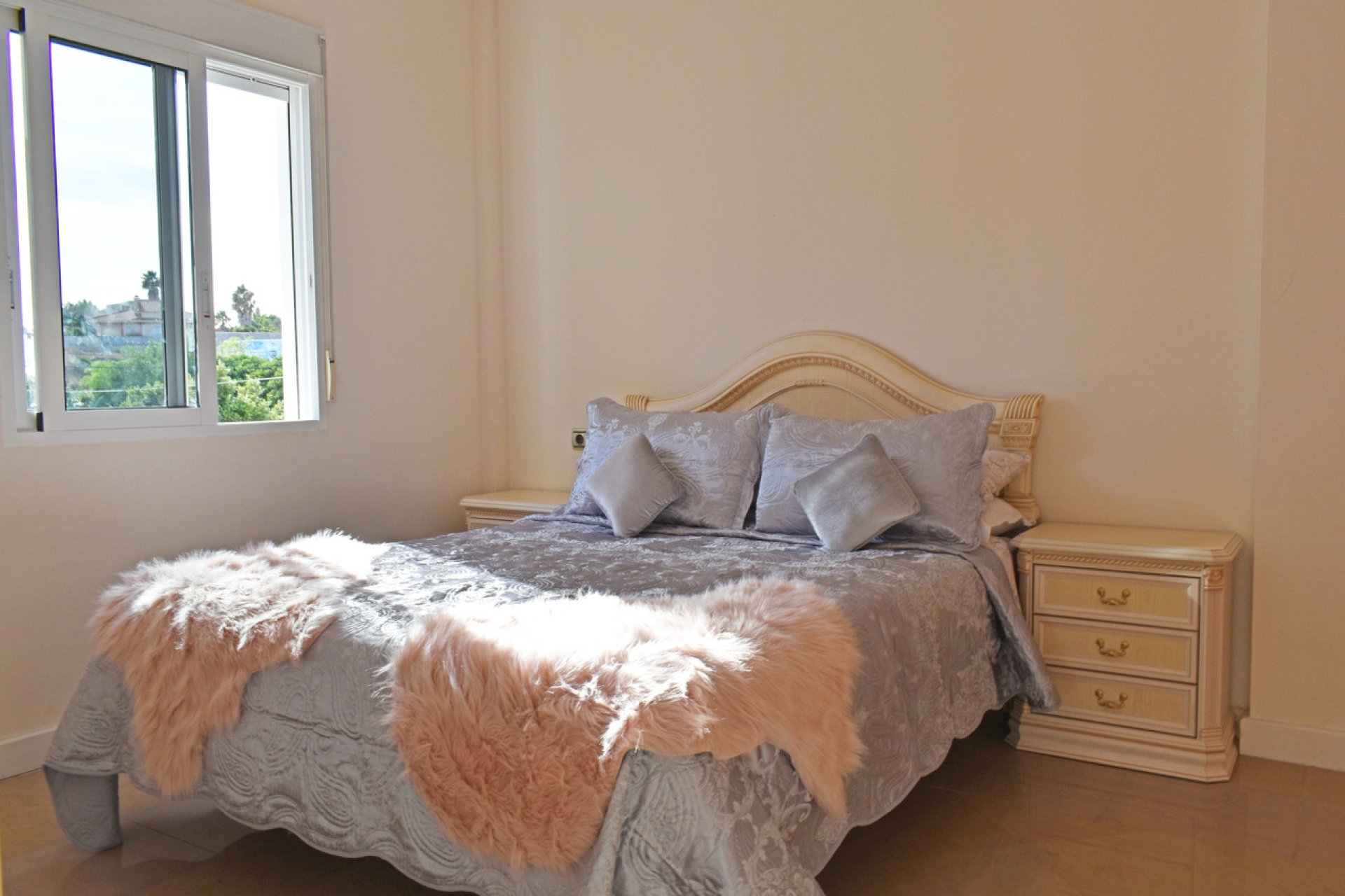 Resale - Villa -
Torremendo - Costa Blanca