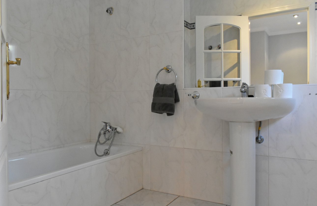 Resale - Villa -
Torremendo - Costa Blanca