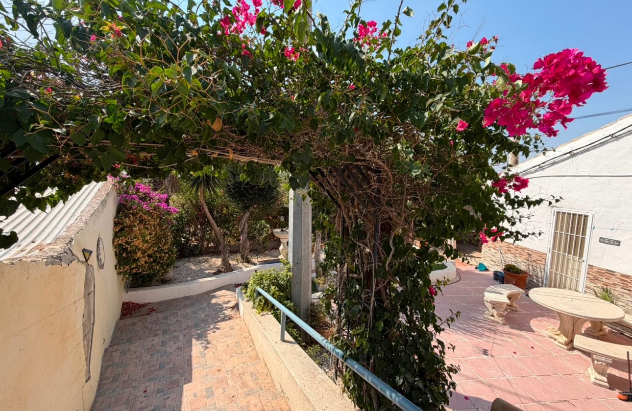Resale - Villa -
Torremendo - Costa Blanca
