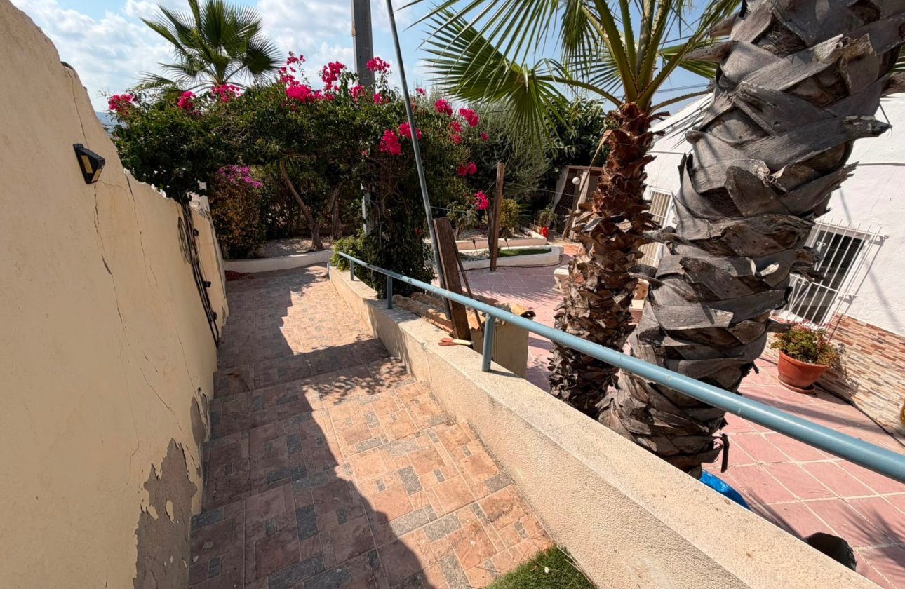 Resale - Villa -
Torremendo - Costa Blanca