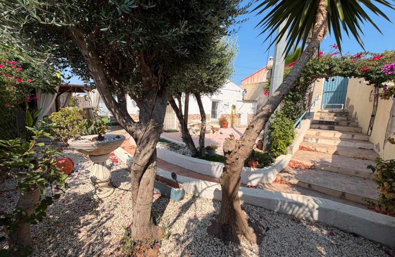 Resale - Villa -
Torremendo - Costa Blanca