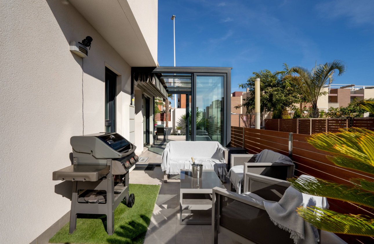 Resale - Villa -
Torrevieja - Aguas Nuevas 2