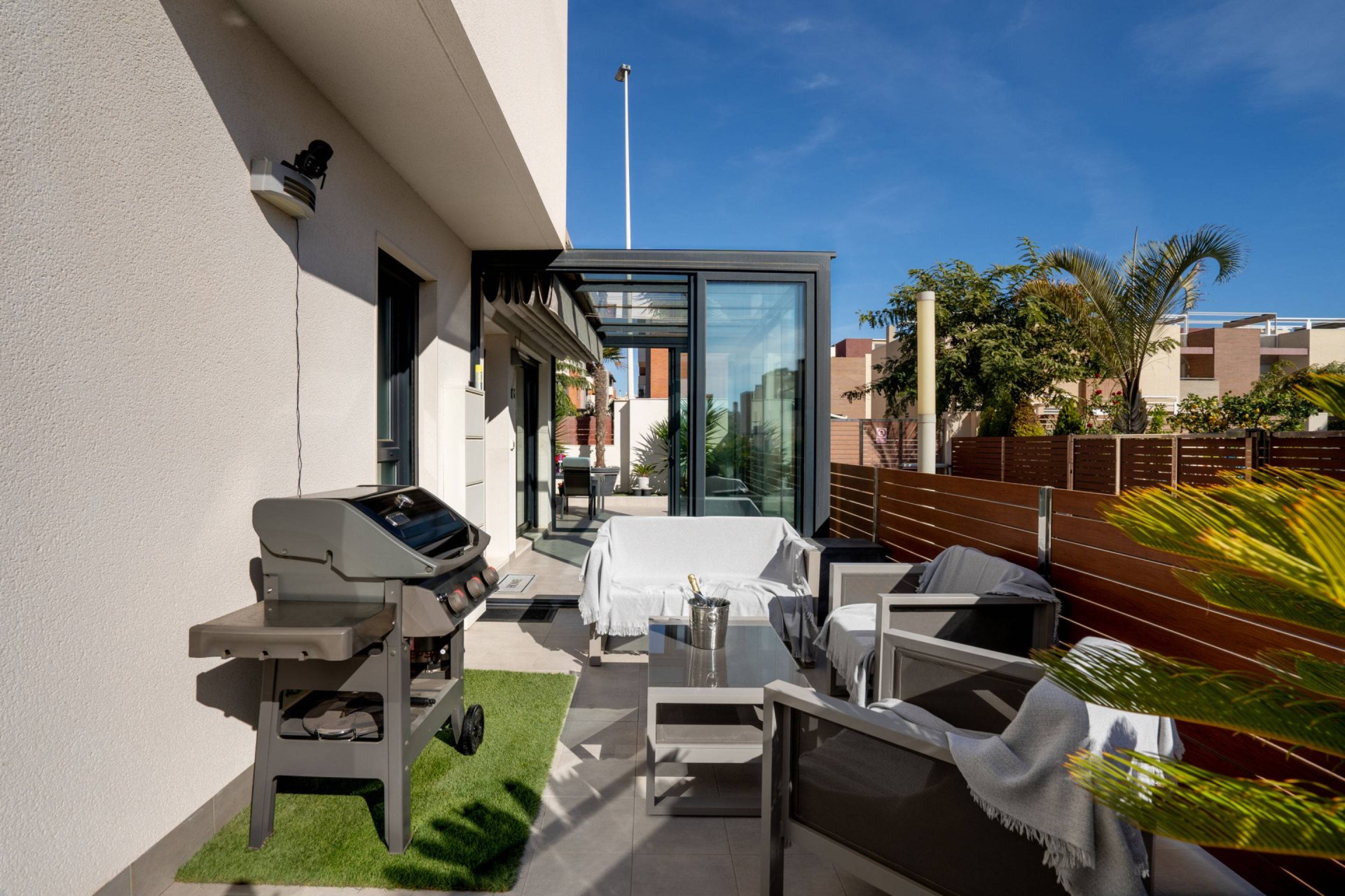 Resale - Villa -
Torrevieja - Aguas Nuevas 2