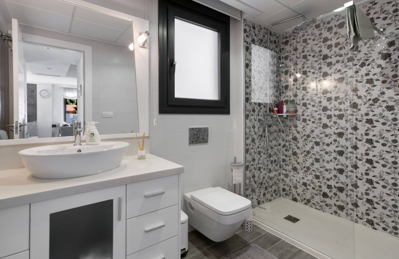 Resale - Villa -
Torrevieja - Aguas Nuevas 2