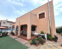 Resale - Villa -
Torrevieja - Aguas Nuevas