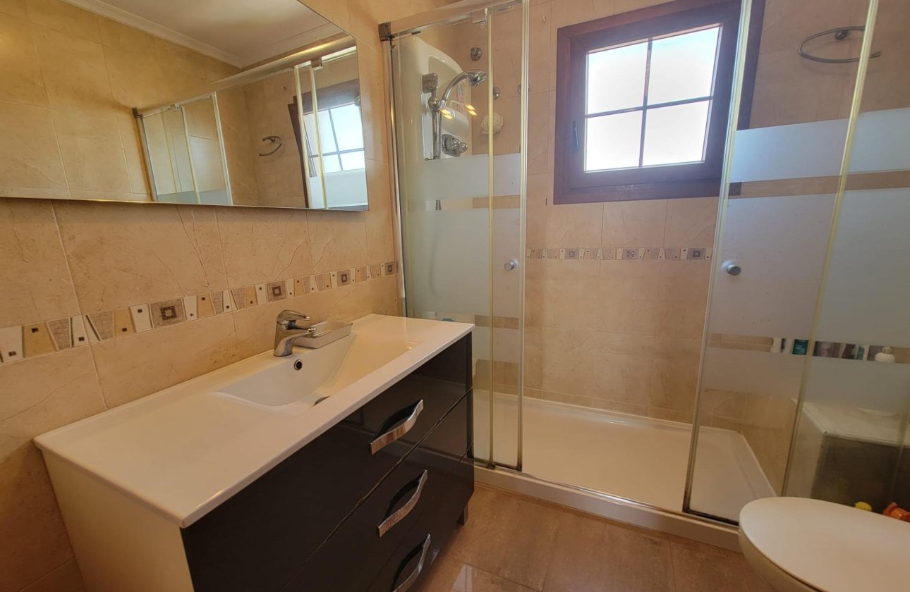 Resale - Villa -
Torrevieja - Aguas Nuevas