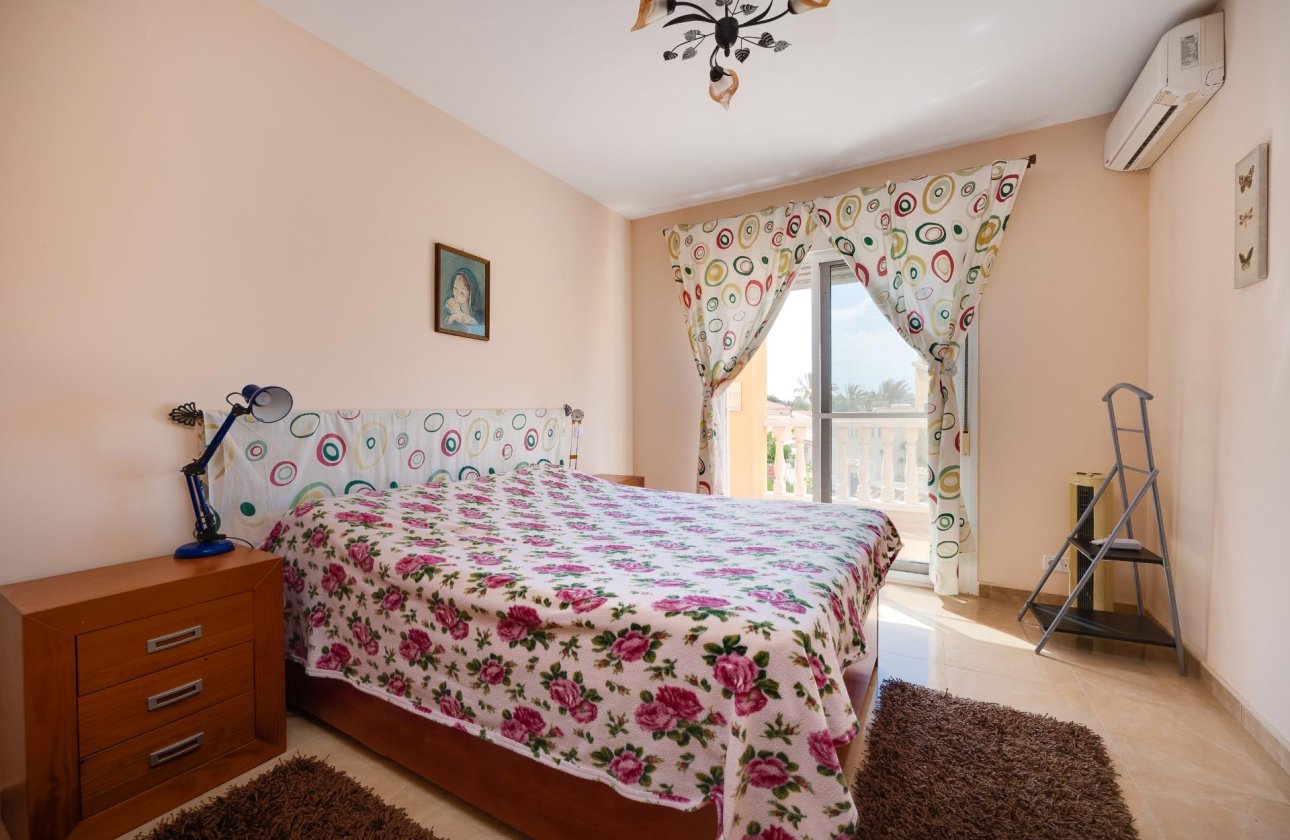 Resale - Villa -
Torrevieja - Aguas Nuevas