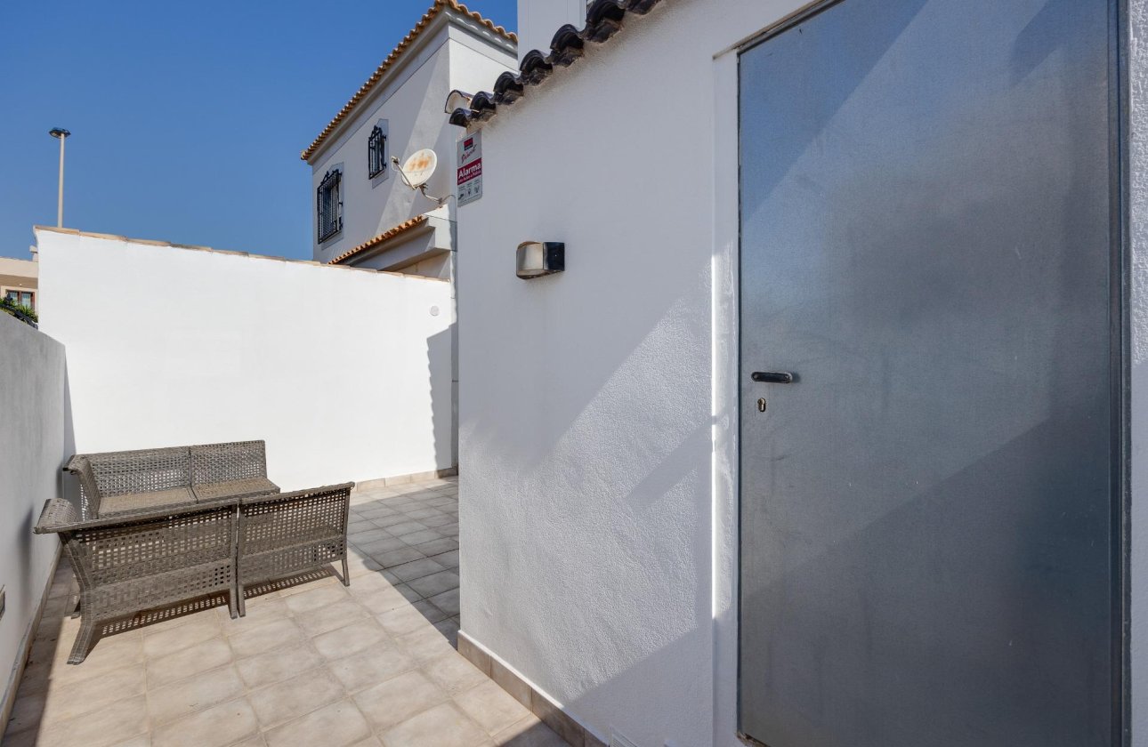 Resale - Villa -
Torrevieja - Aguas Nuevas